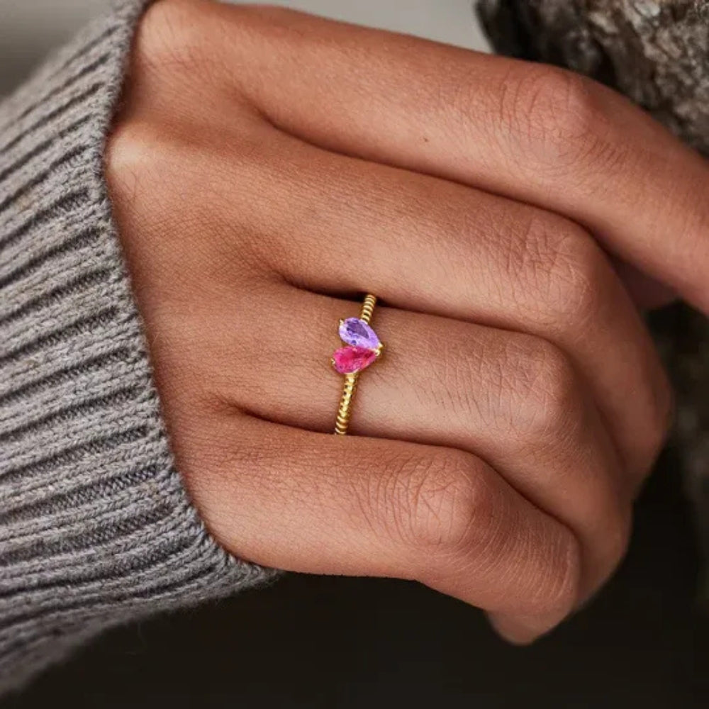 Anello Prezioso con Cuore Minimal e Pietra Portafortuna
